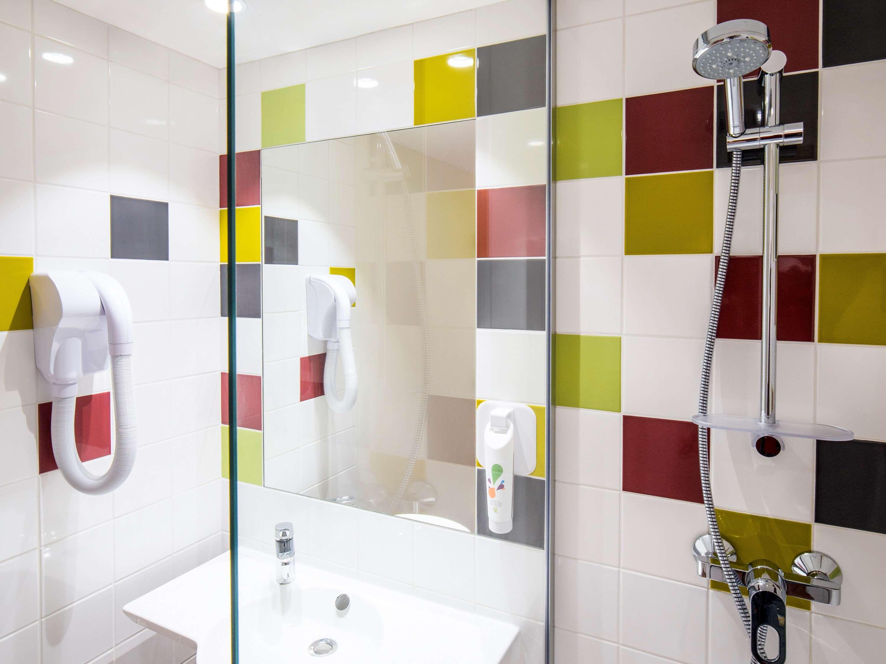 Ibis Styles Collioure Port Vendres Exterior foto