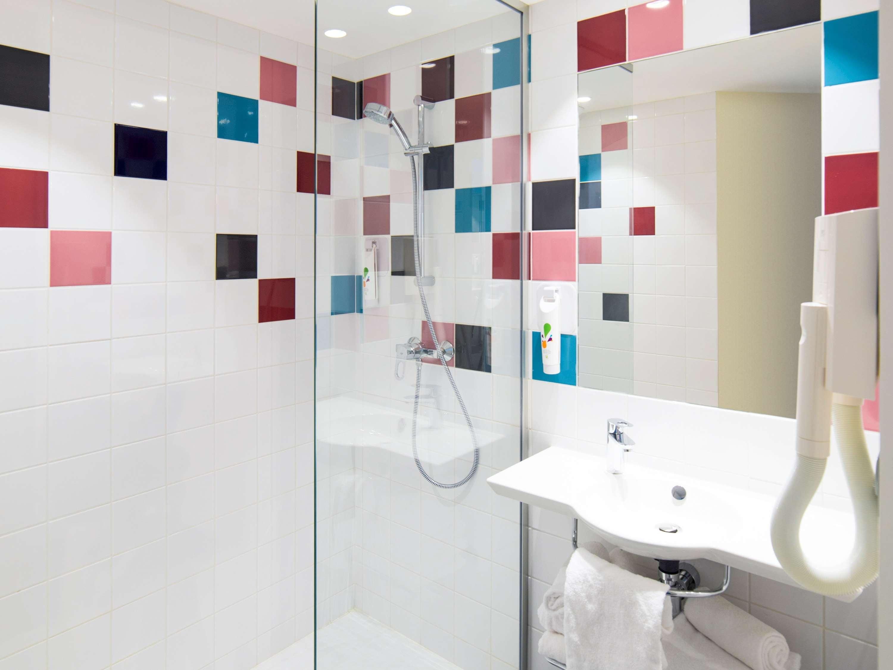Ibis Styles Collioure Port Vendres Exterior foto